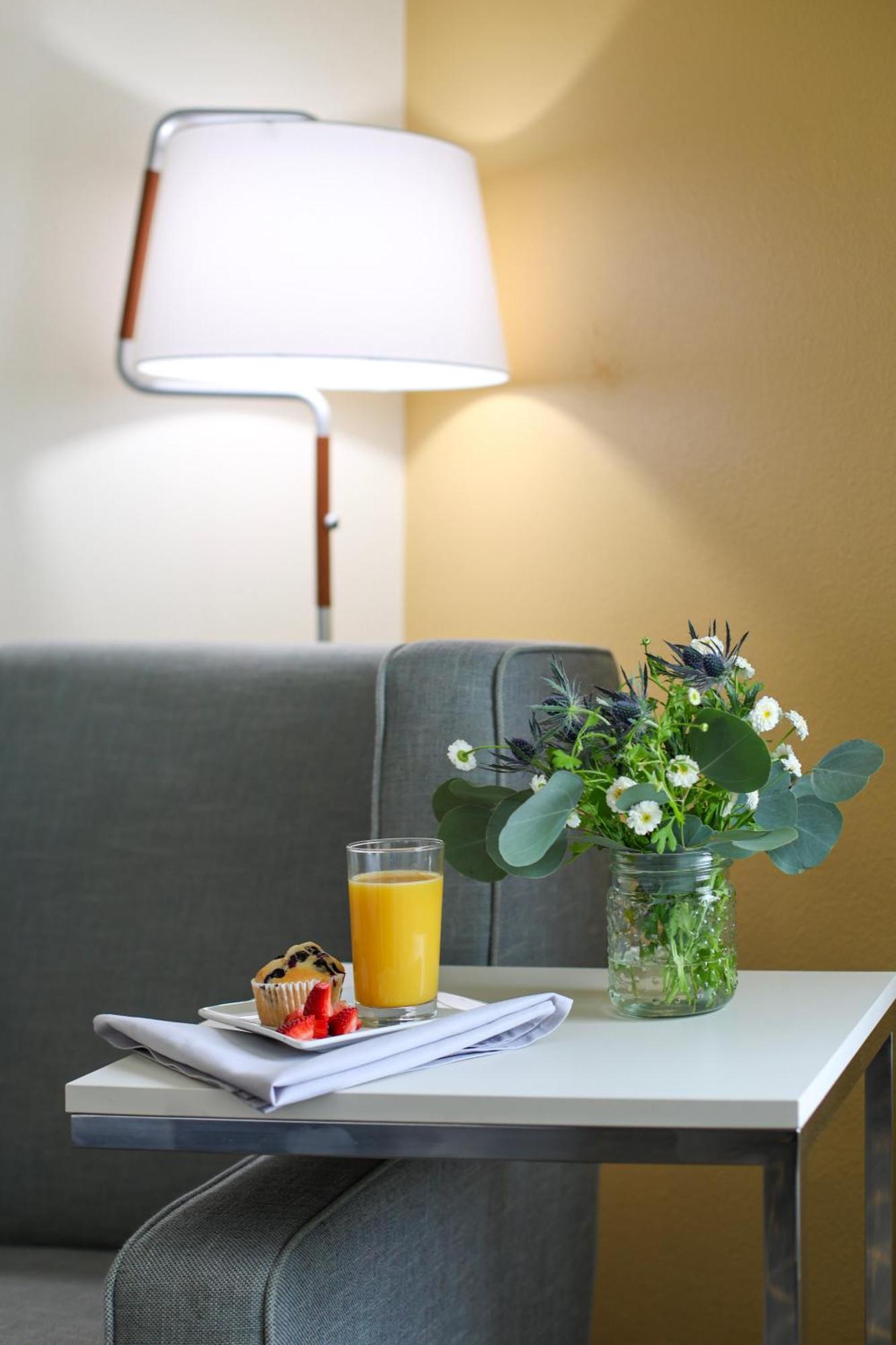 Holiday Inn Redding By Ihg Exterior foto
