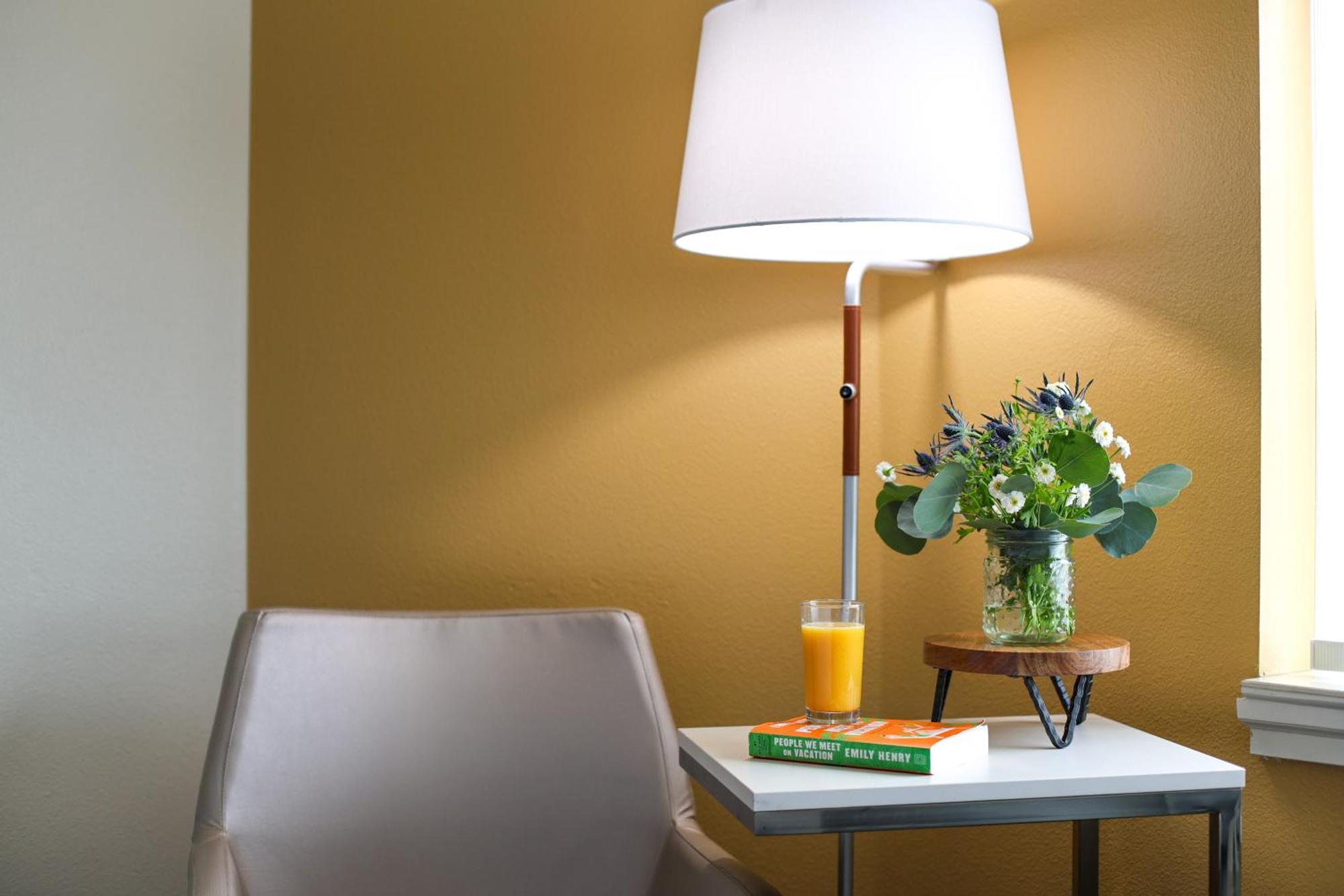 Holiday Inn Redding By Ihg Exterior foto