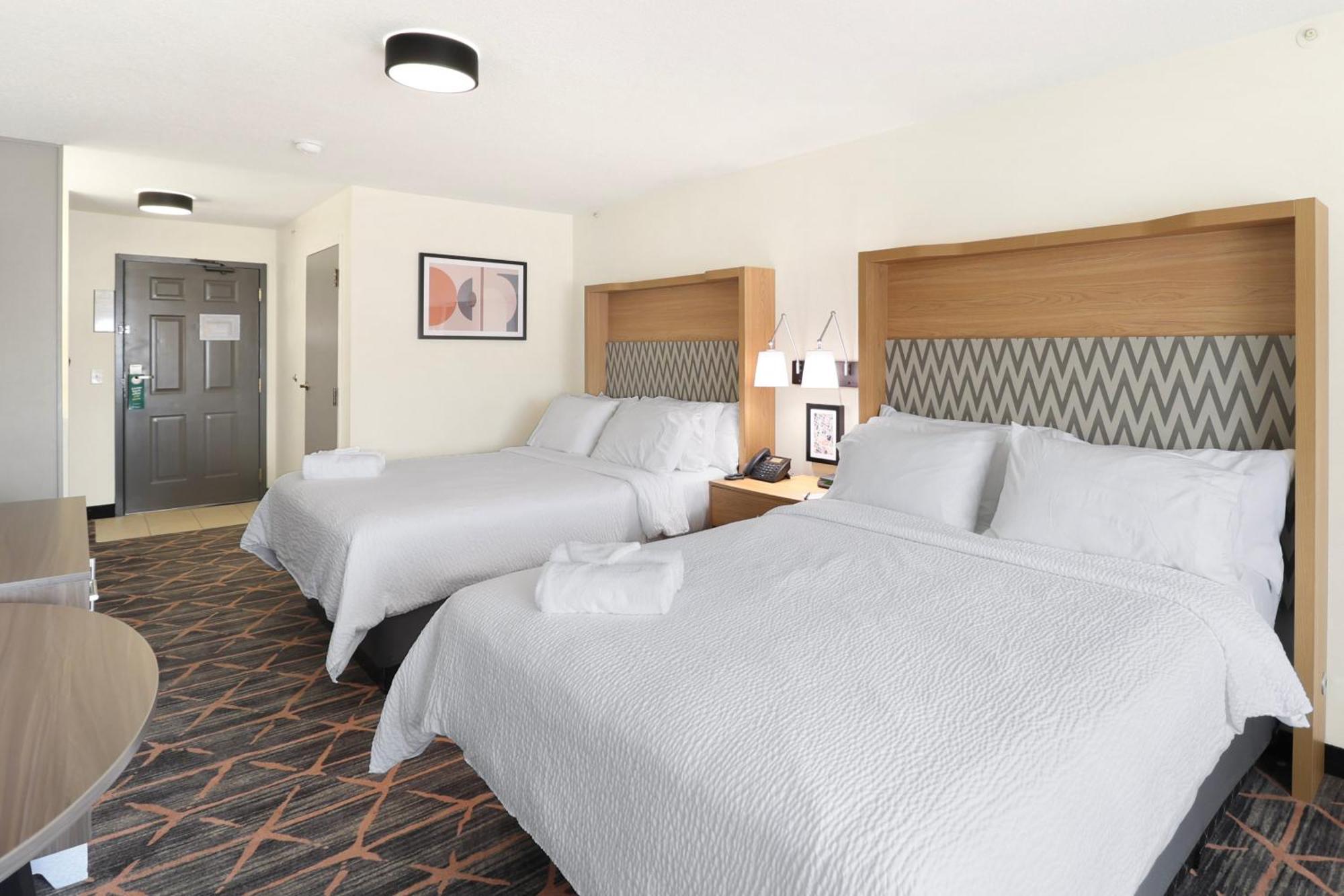 Holiday Inn Redding By Ihg Exterior foto